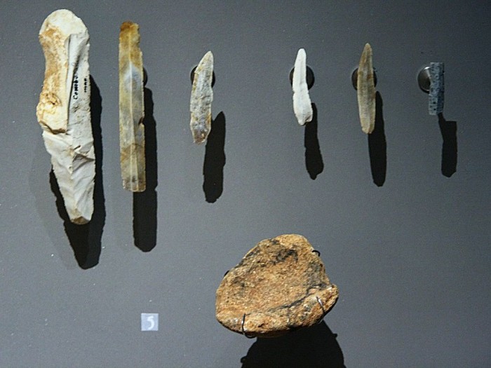 prehistoric-tools